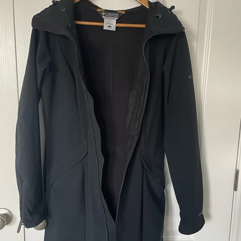 Women’s Columbia Titanium Large - Picture 3 of 6